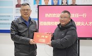 柳州市人大常委会领导到99905cm银河慰问柳州市第十四批拔尖人才